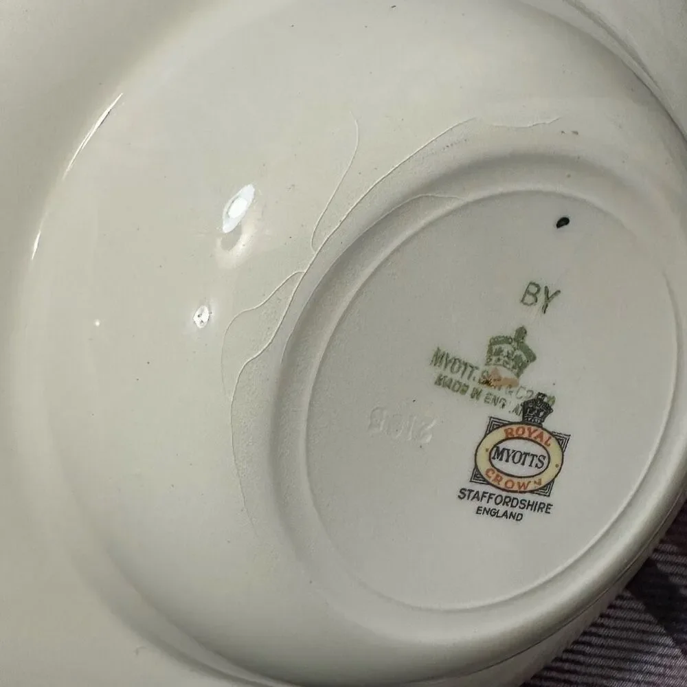 Vintage Myott Son & Company Royalty Pattern Bowls Set of 5